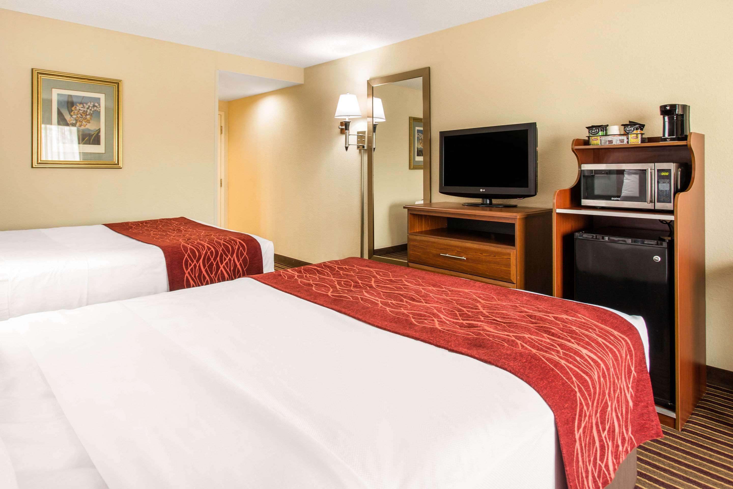 Best Western Plus Raleigh Crabtree Valley Hotel Экстерьер фото