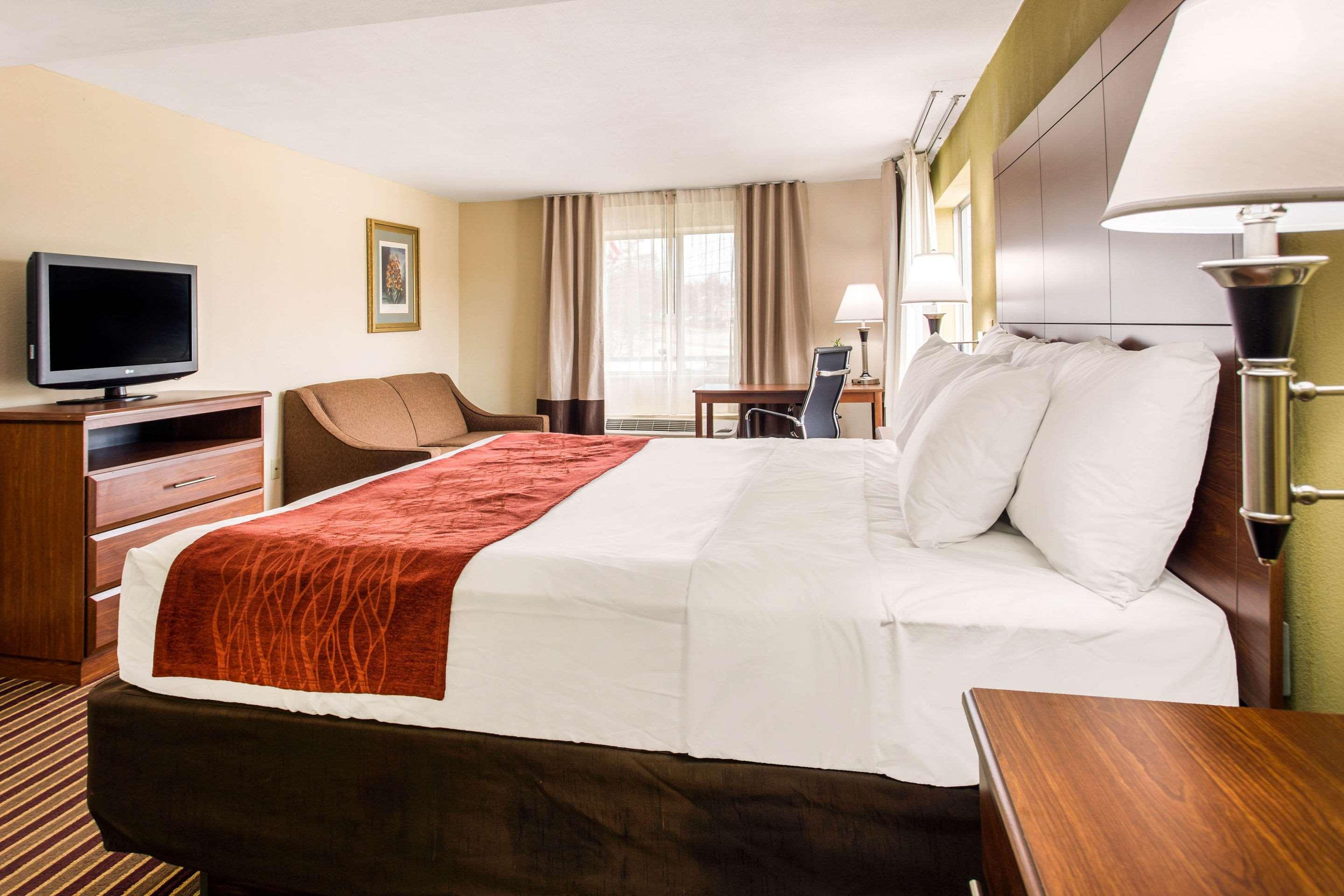 Best Western Plus Raleigh Crabtree Valley Hotel Экстерьер фото