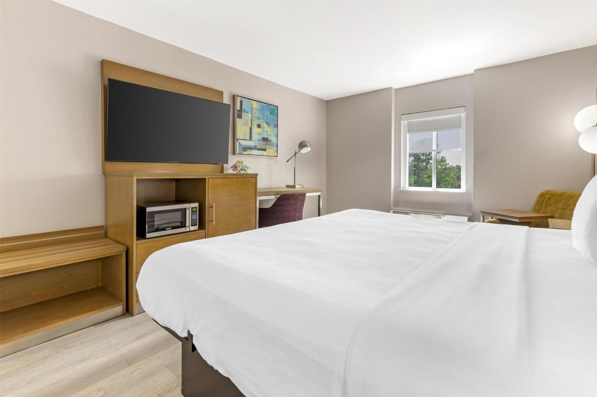 Best Western Plus Raleigh Crabtree Valley Hotel Экстерьер фото